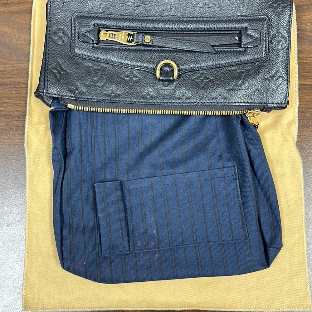 Louis Vuitton Bleu Infini Monogram Empreinte Leather Petillante Clutch - Picture 13 of 15